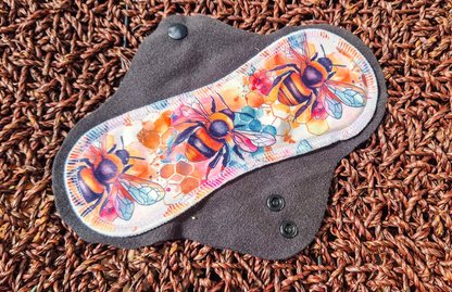 Bee Yourself Heavy Cloth Pad