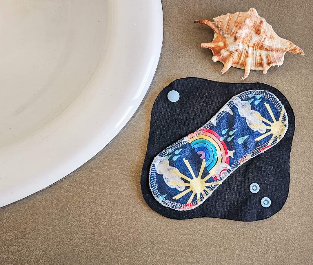 Sun Showers Liner Cloth Pad