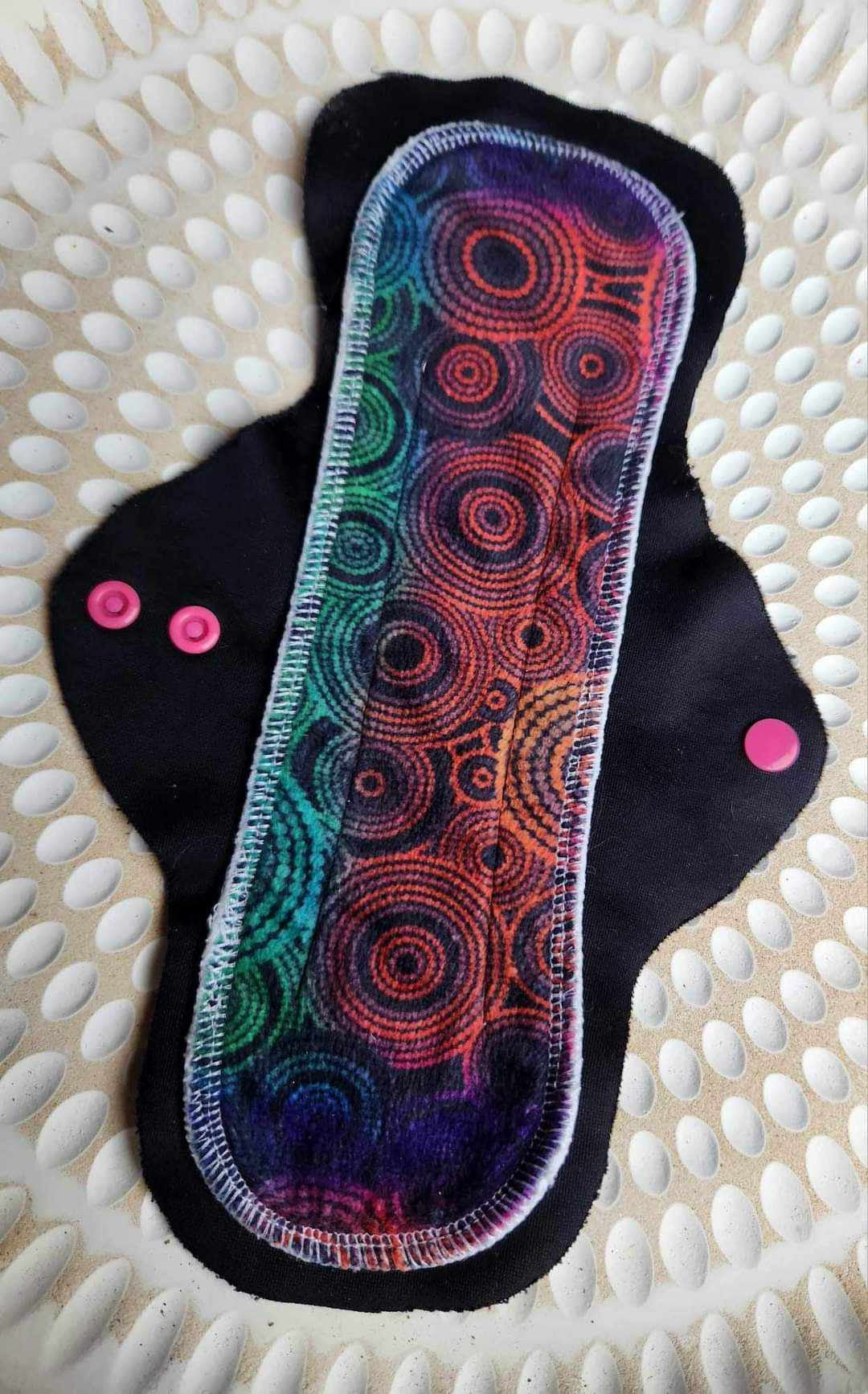 Bunaan Rainbow Overnight Cloth Pad