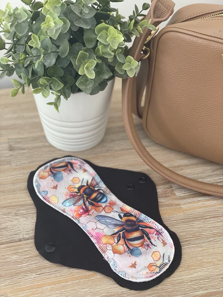 Bee Yourself Heavy Cloth Pad