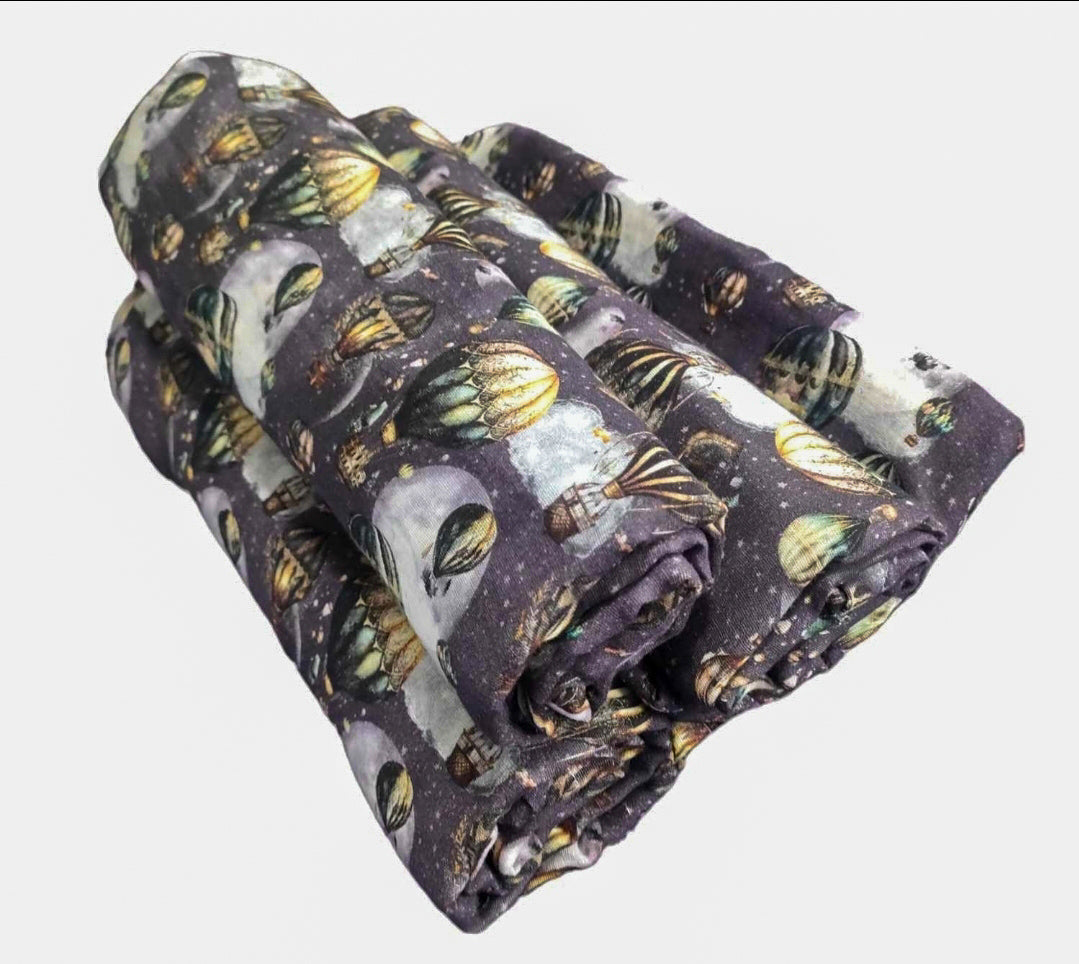 Uplifted Swaddle