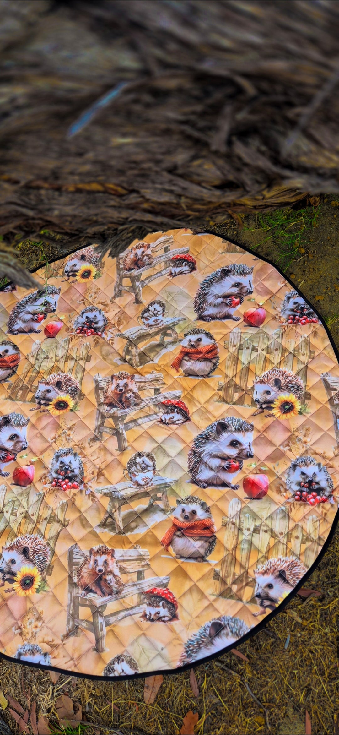 Spiked &amp; Dandy Plush Mat