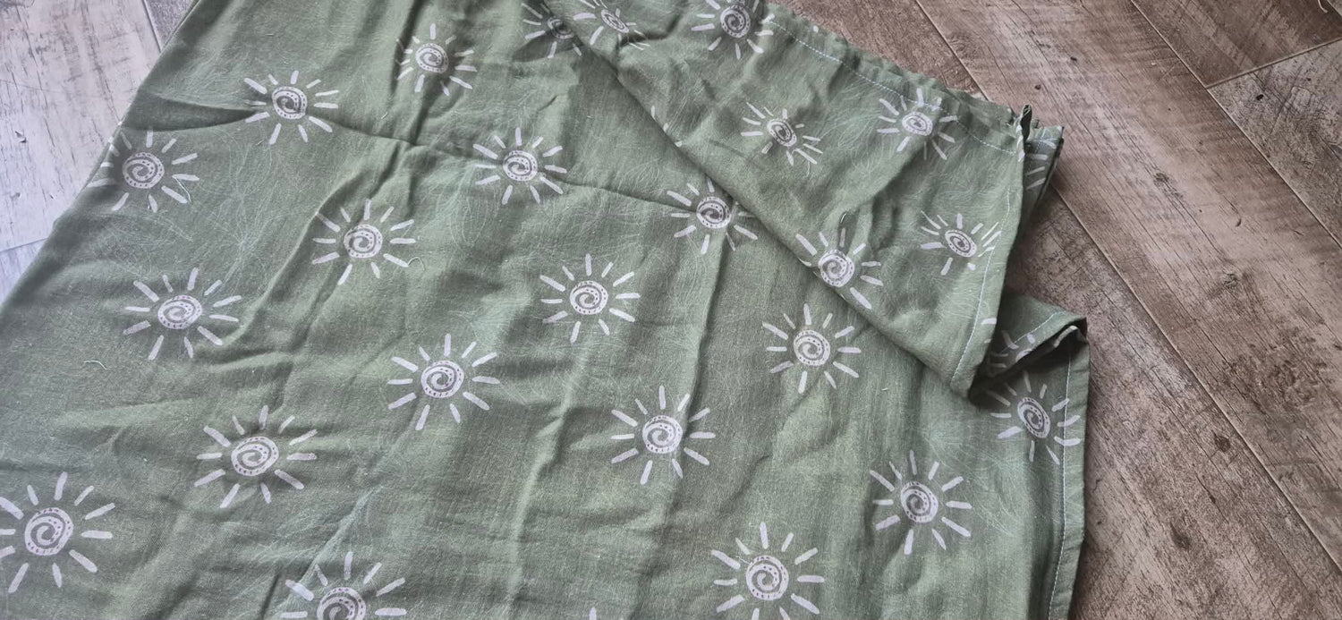 Sunwhere to Hide Swaddle