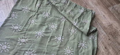 Sunwhere to Hide Swaddle