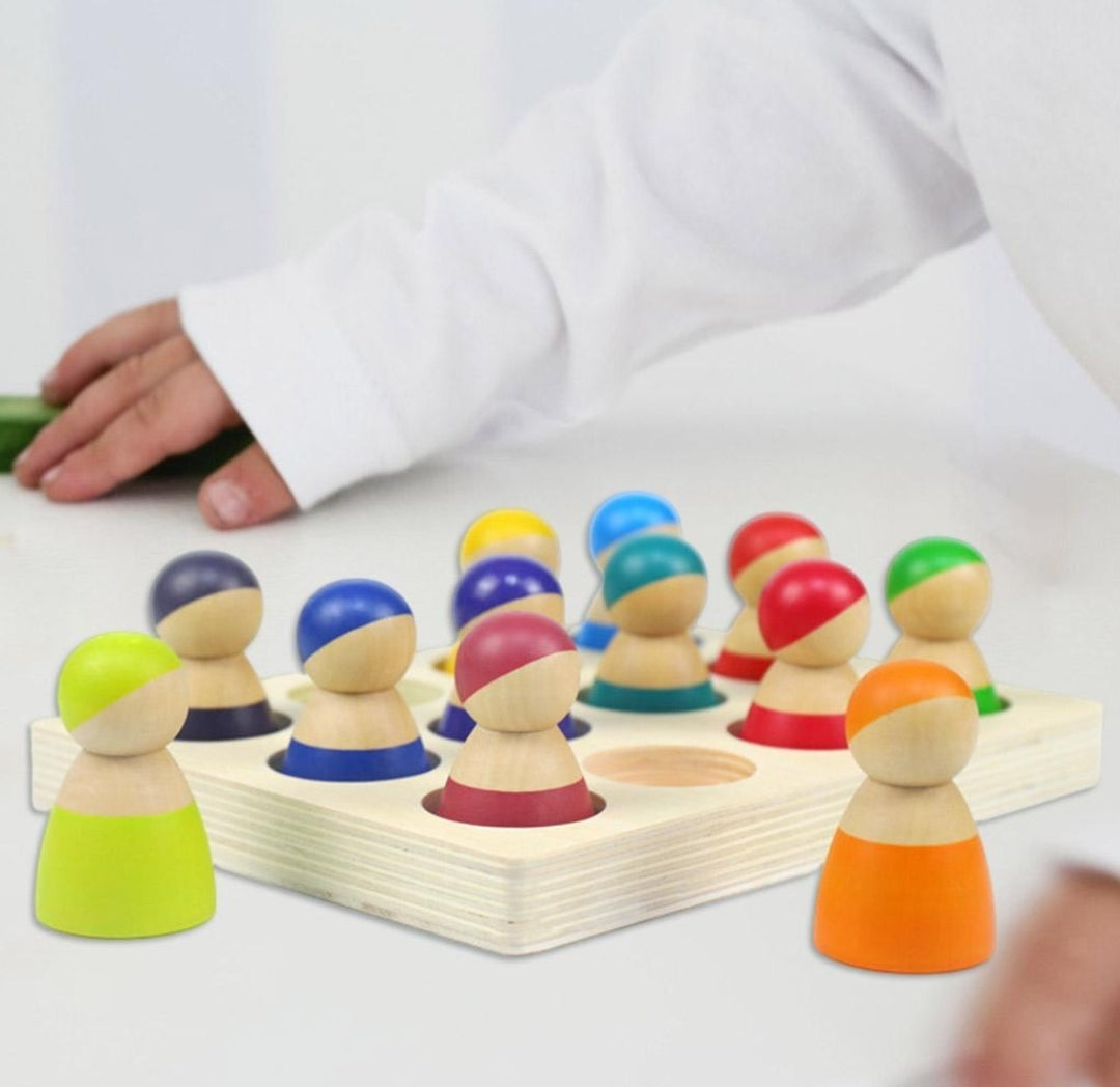Morphing- Rainbow Peg Dolls in sorting tray