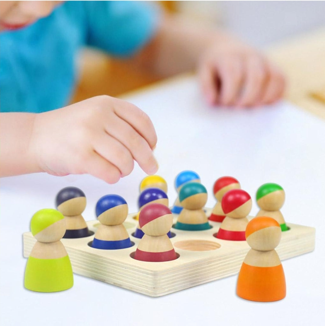 Morphing- Rainbow Peg Dolls in sorting tray