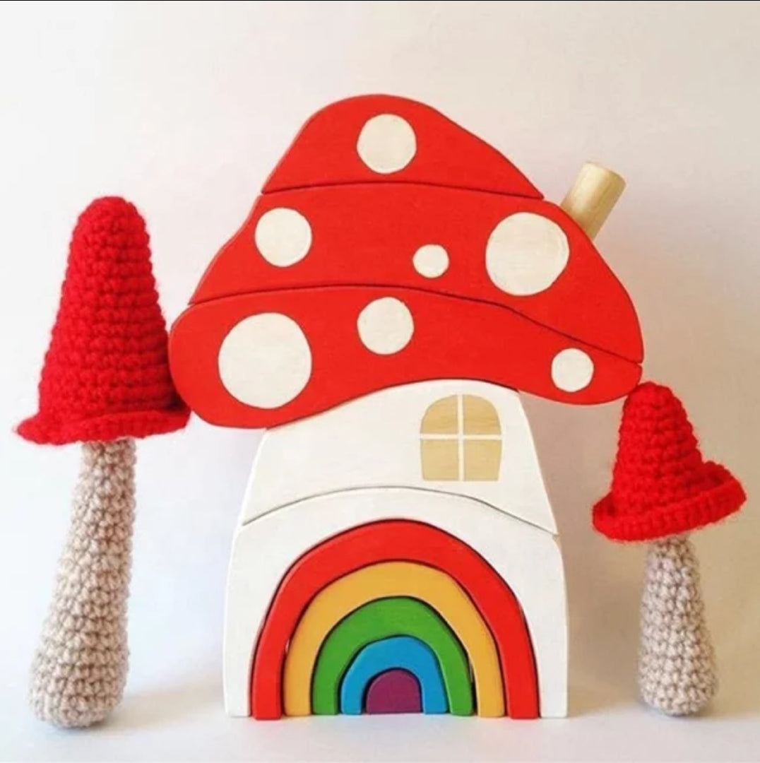 Morphing- Mushroom Rainbow House
